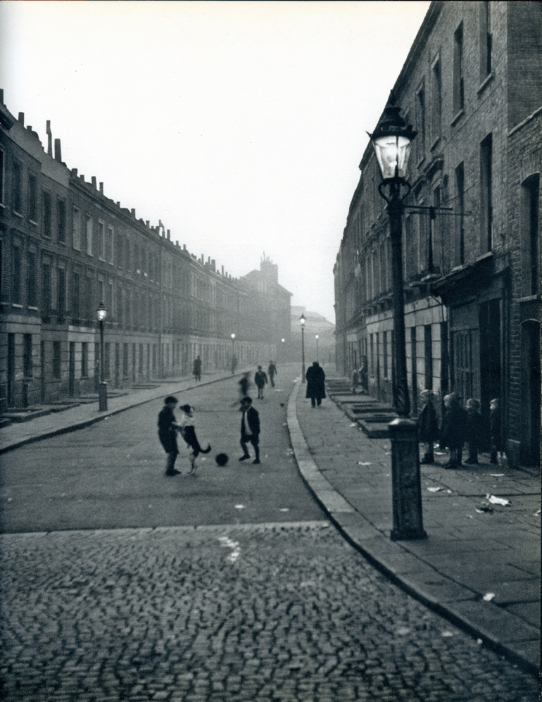 Hampden Cr.,Izis PNG