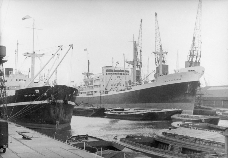 Tilbury ssClanMacintyre-119 PNG