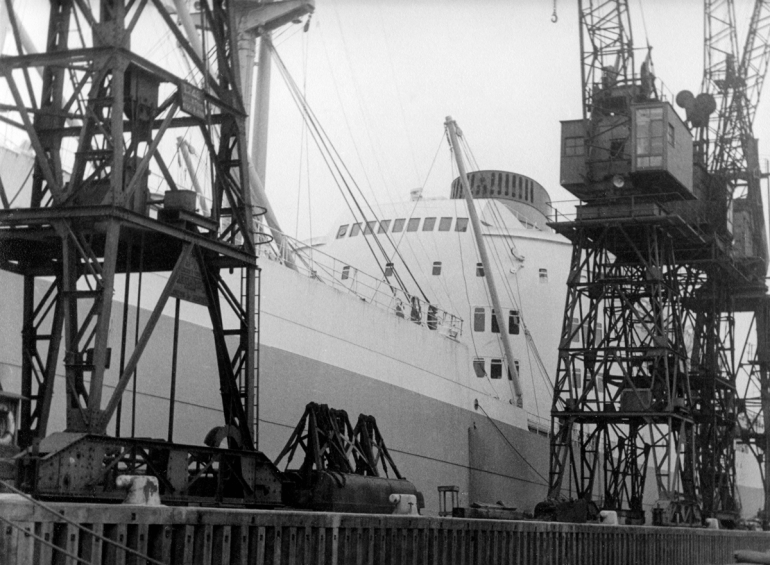 WD,ssPortBrisbane 2-118 PNG